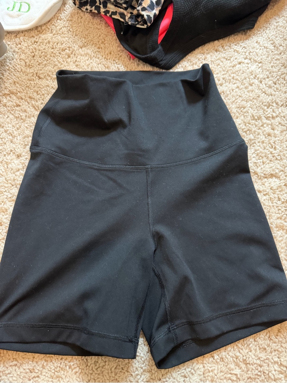 High-Waist Black Yogalicious shorts